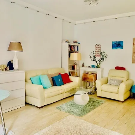 Sundeluxe & Balcony * Budapeste