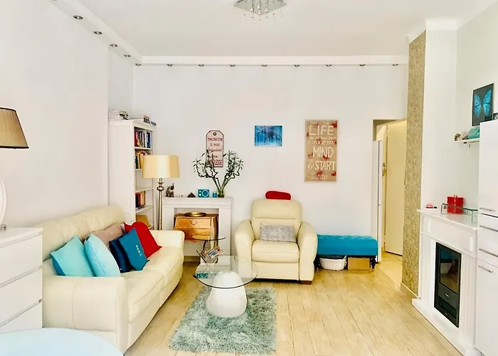 Sundeluxe & Balcony *