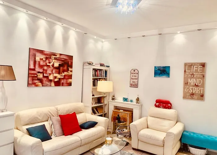 Sundeluxe & Balcony Apartament Budapesta