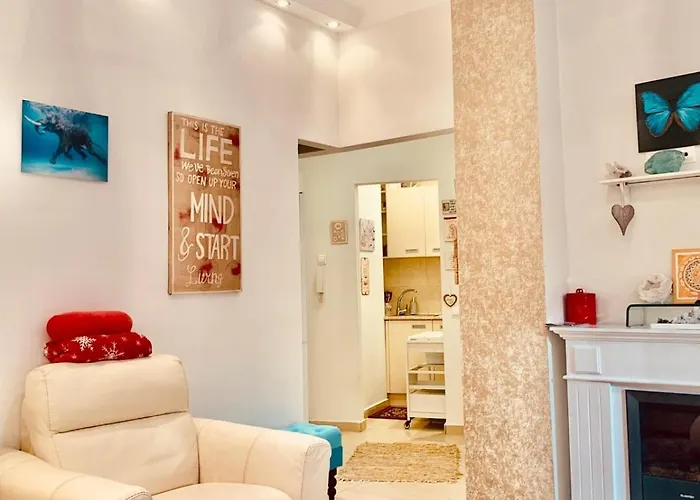 Sundeluxe & Balcony شقة بودابست