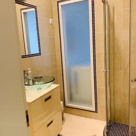 아파트 Sundeluxe & Balcony 부다페스트